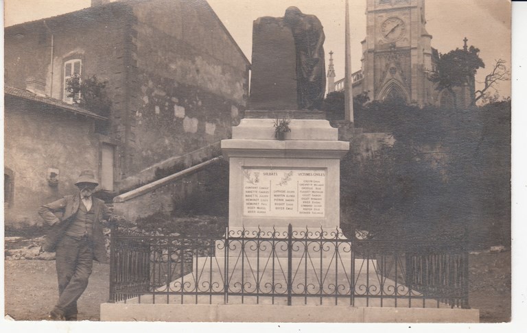Ancien monument morts Pannes
