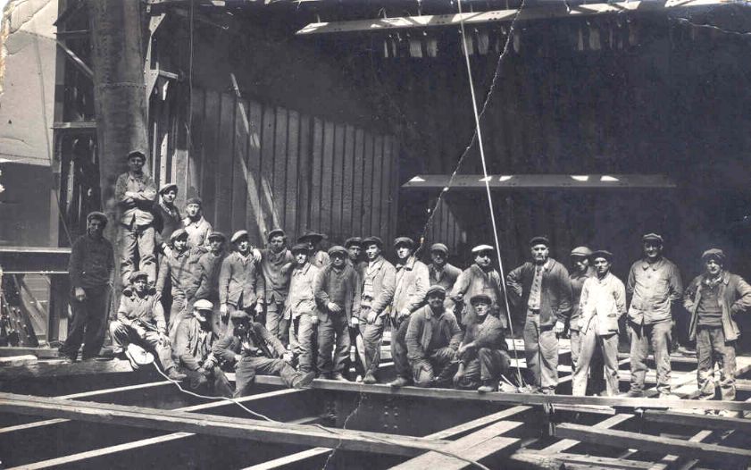 Construction de l'Aci&eacute;rie en 1931 (Photo Lucien JARDINE)