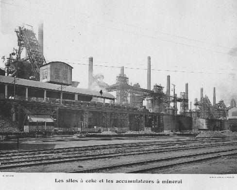 Les silos &agrave; coke et accumulateurs &agrave; minerai